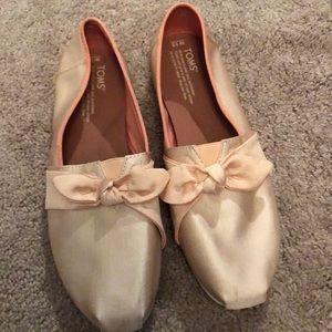 Limited edition ballet toms